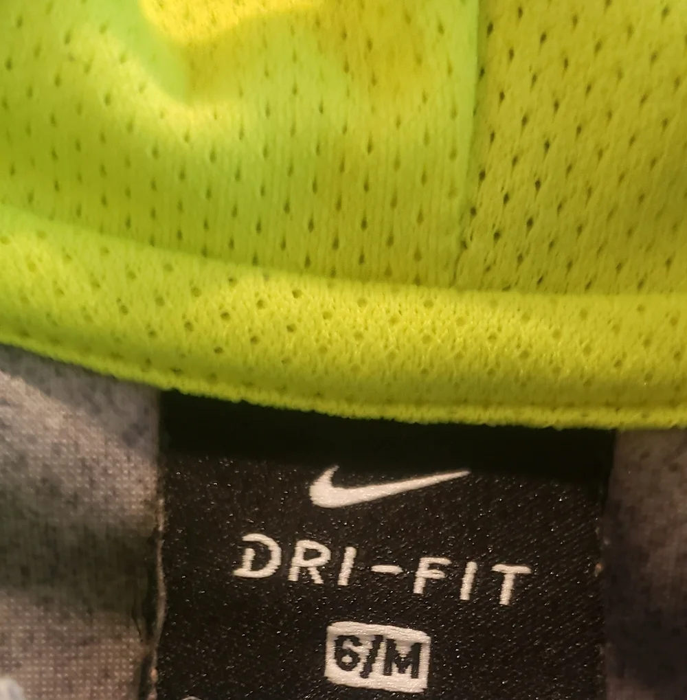 Nike drifit jacket